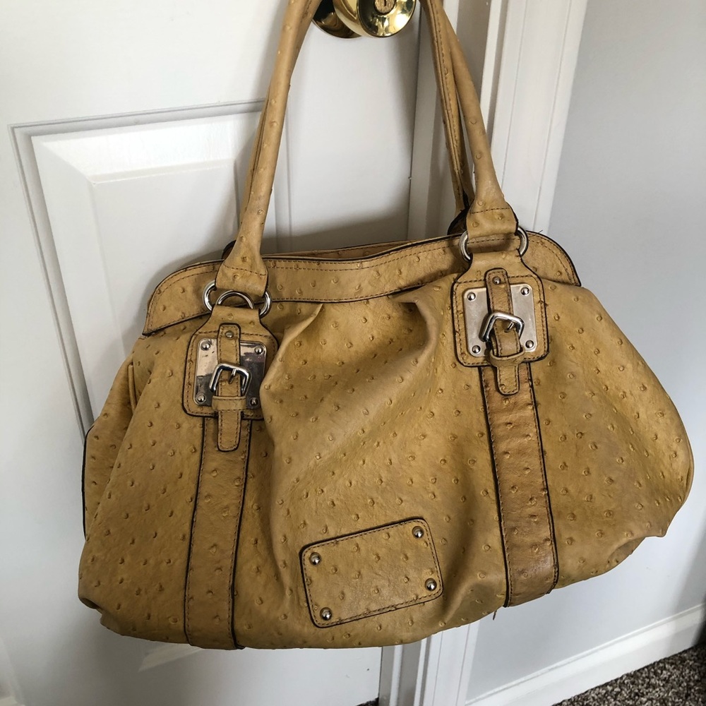 Women’s leather bag